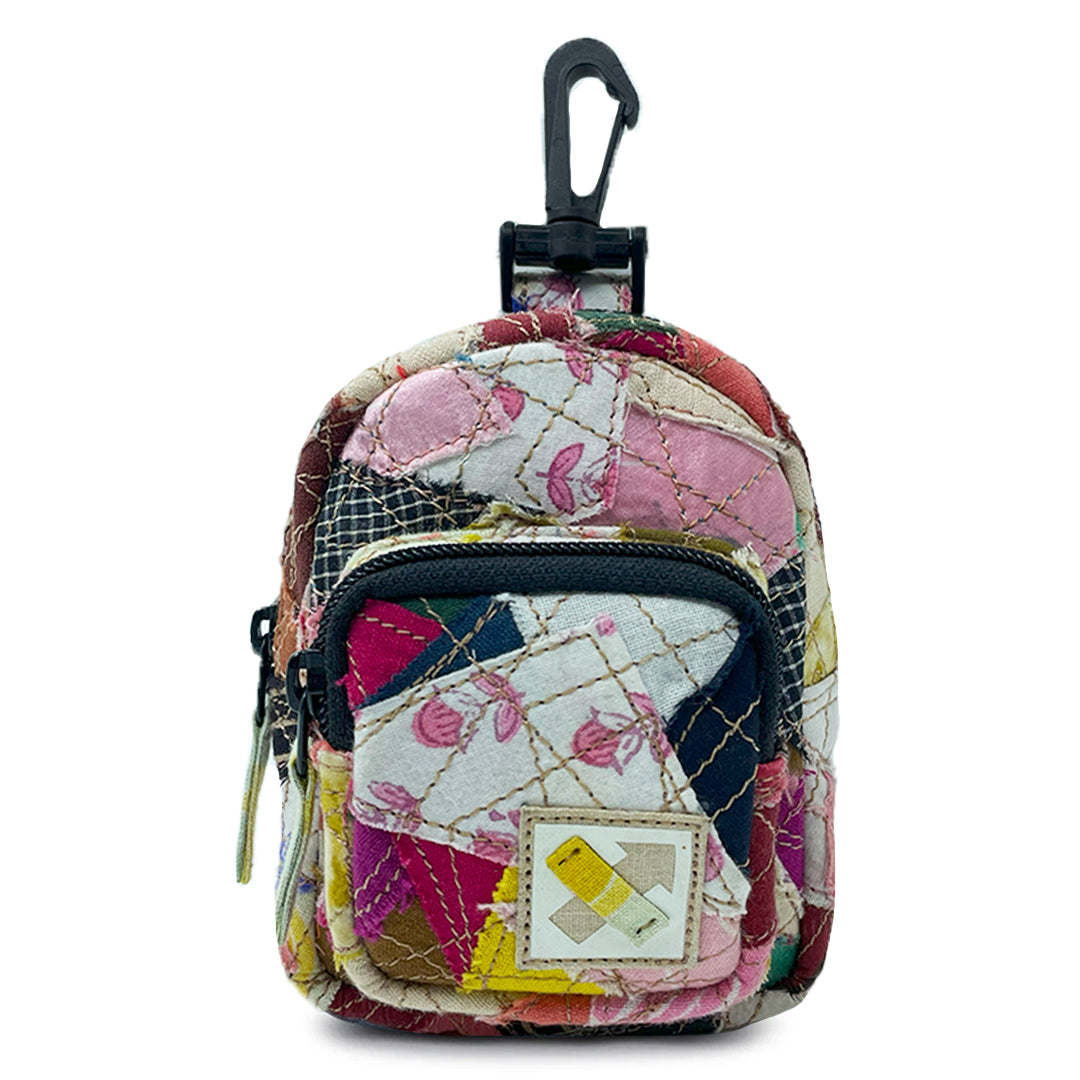 FABRIC SHREDS 251.47 MINI BACKPACK TRINKET