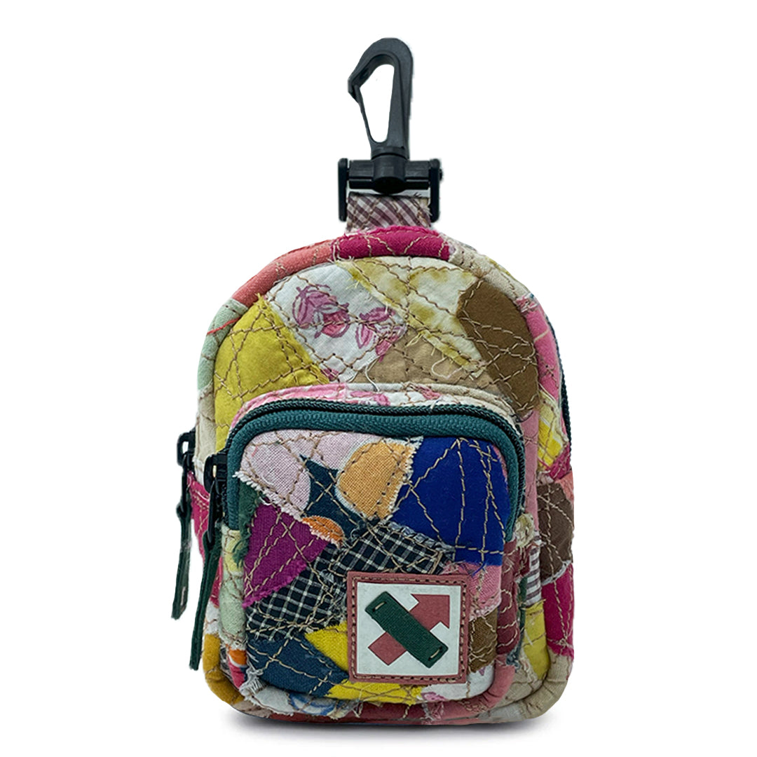 FABRIC SHREDS 251.52 MINI BACKPACK TRINKET