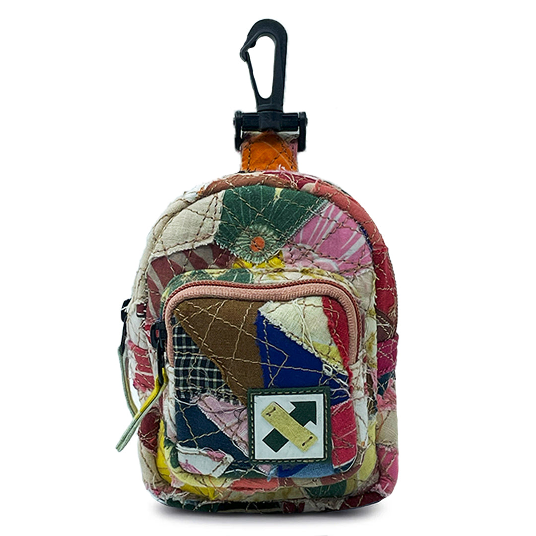 FABRIC SHREDS 251.54 MINI BACKPACK TRINKET