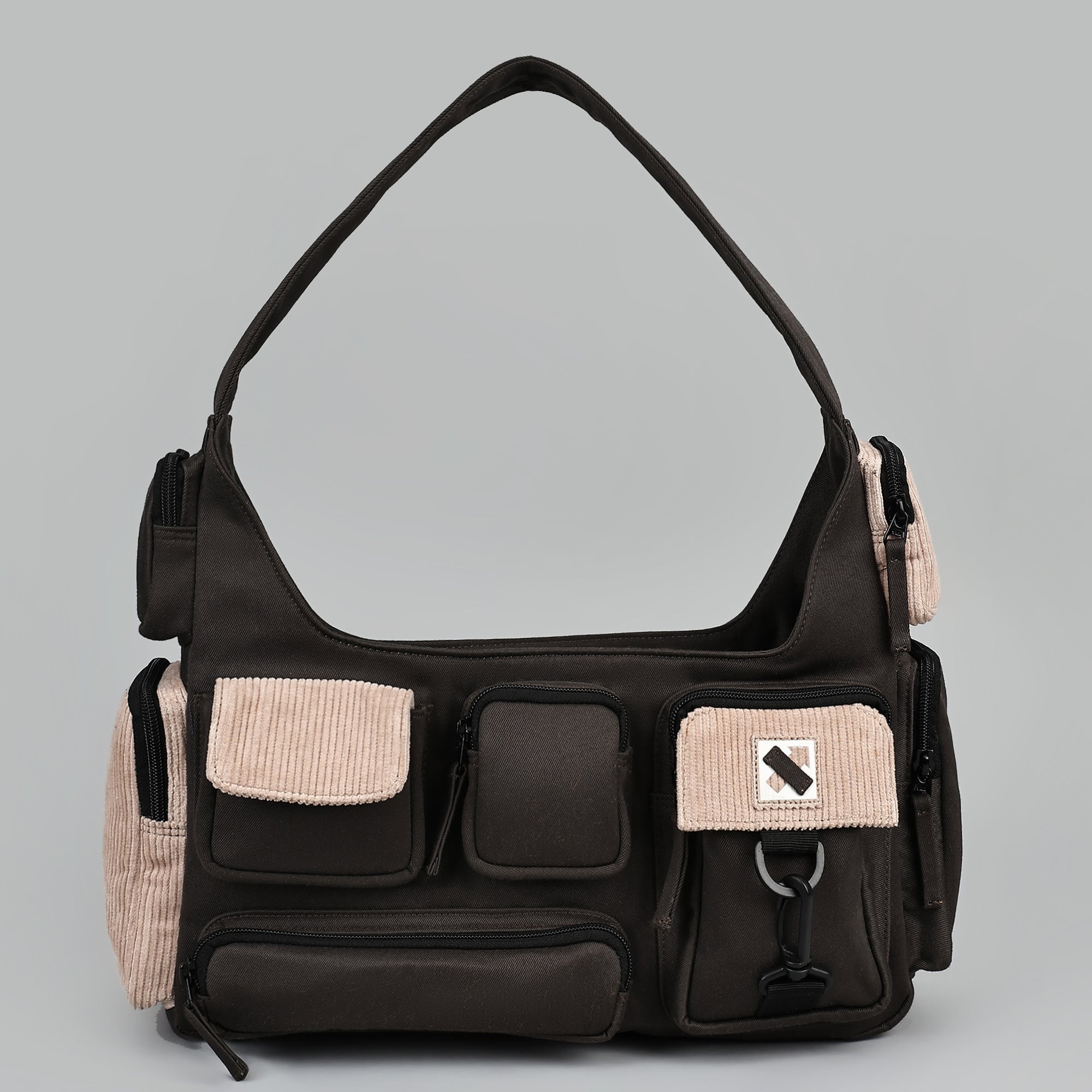 POCKET CLUSTER 243.111 SHOULDER BAG