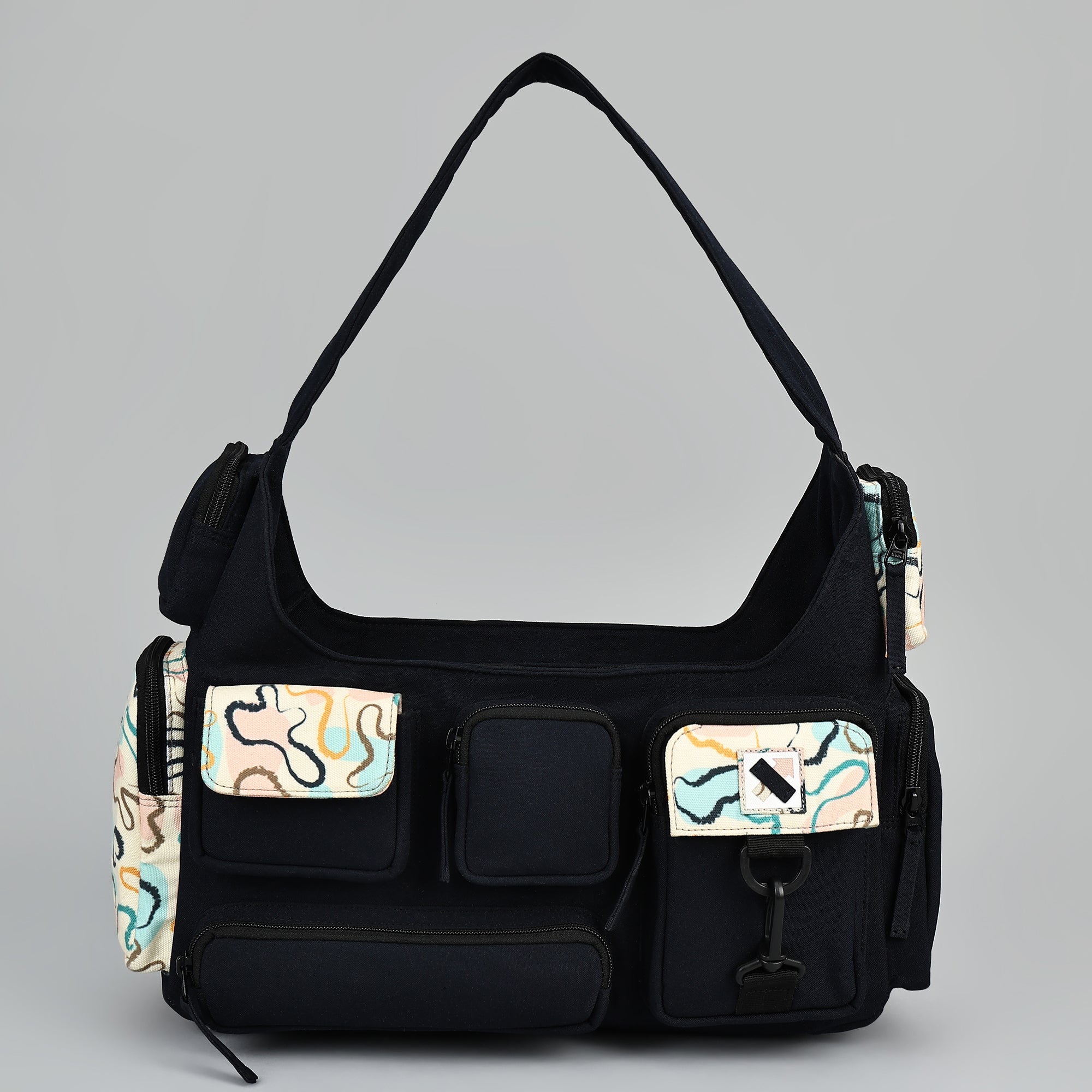 POCKET CLUSTER 243.114 SHOULDER BAG