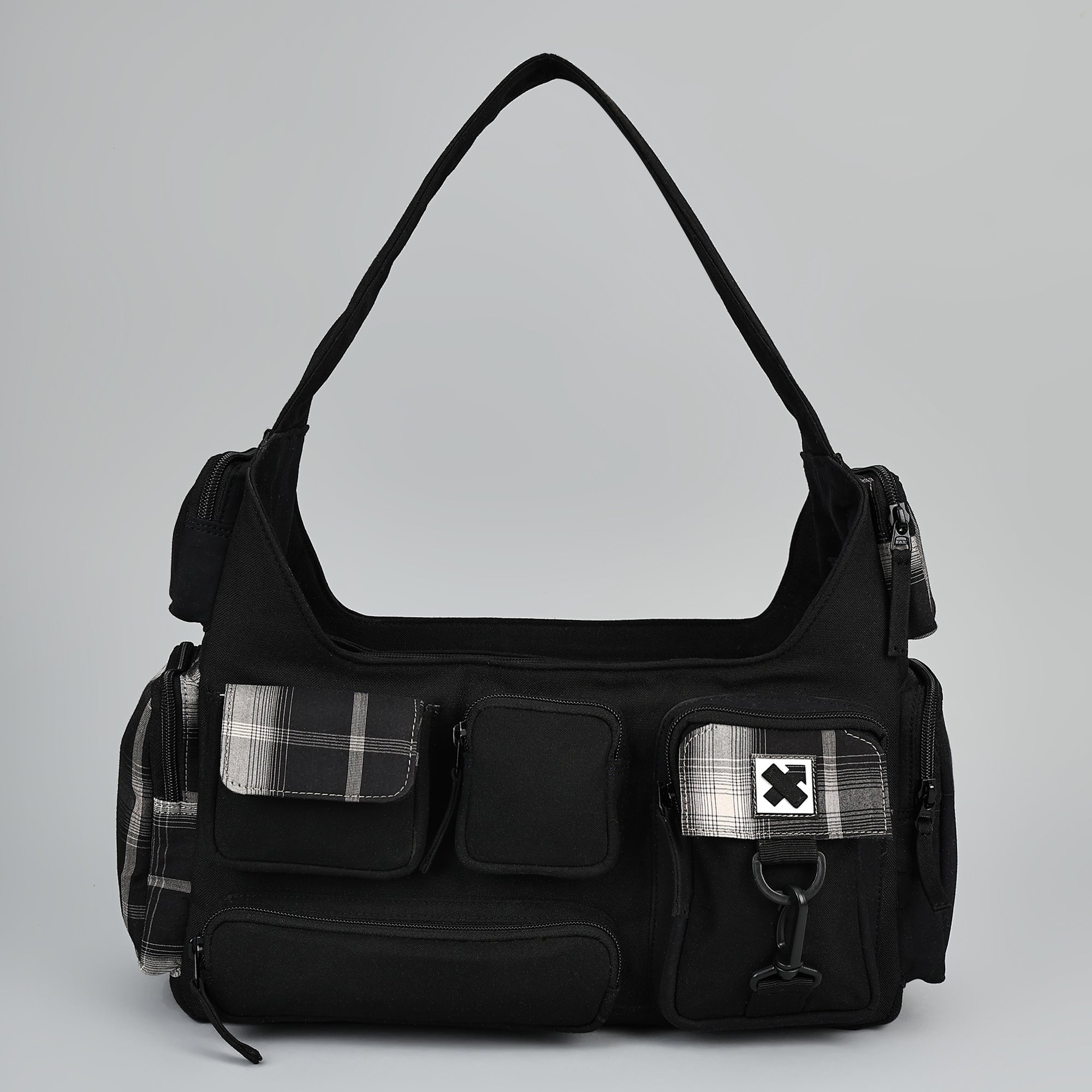 POCKET CLUSTER 243.116 SHOULDER BAG