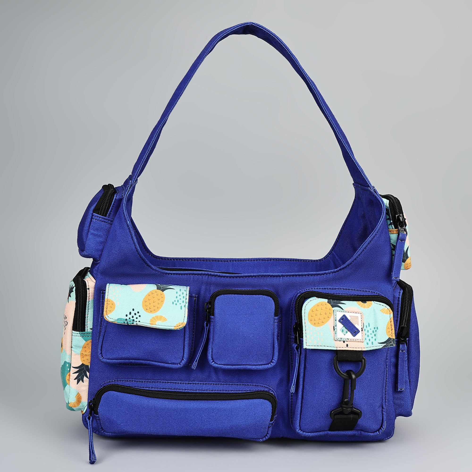 POCKET CLUSTER 243.118 SHOULDER BAG