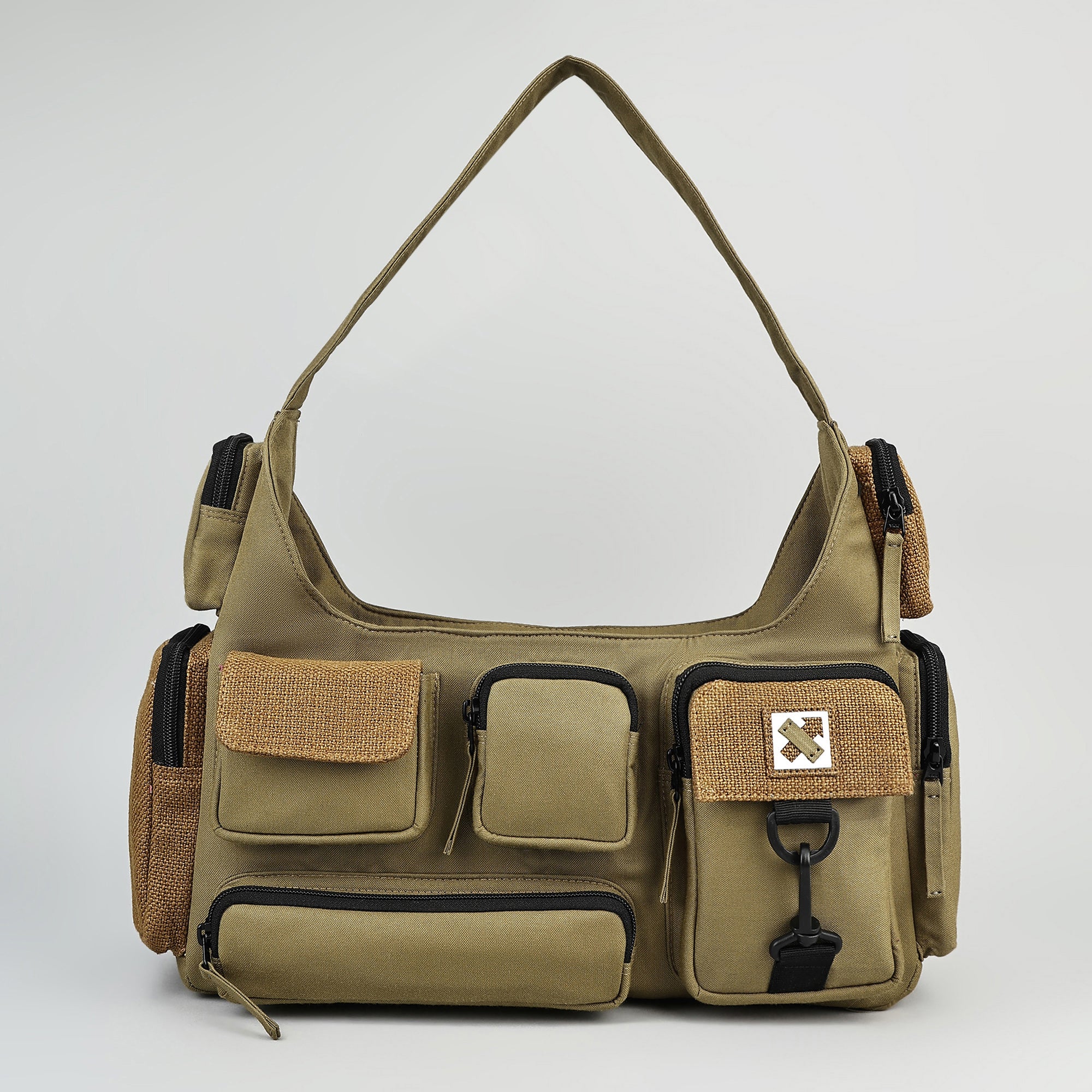 POCKET CLUSTER 243.125 SHOULDER BAG