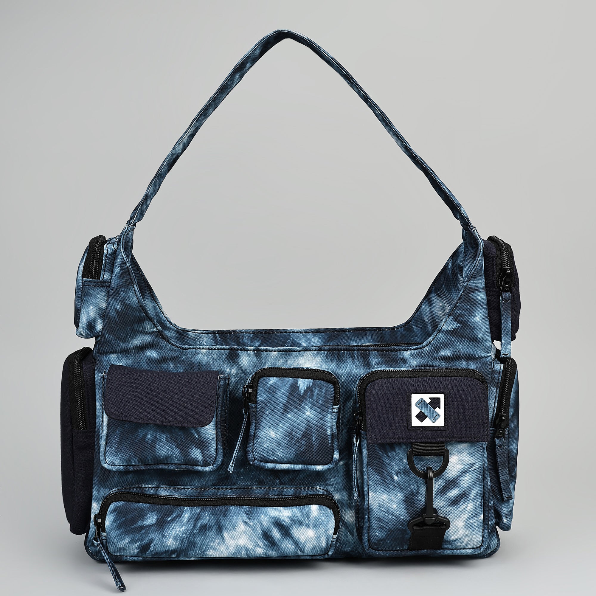 POCKET CLUSTER 243.134 SHOULDER BAG