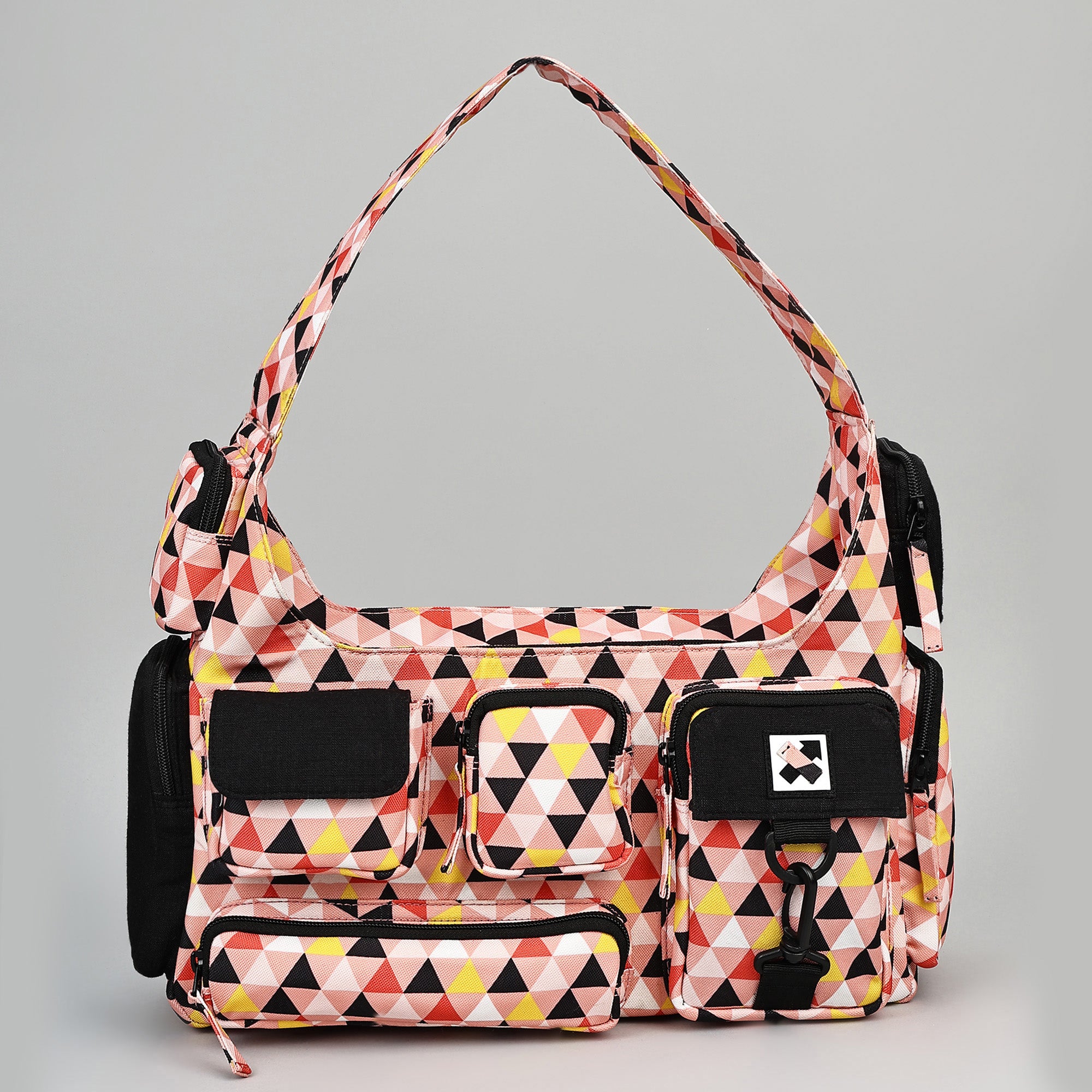 POCKET CLUSTER 243.137 SHOULDER BAG