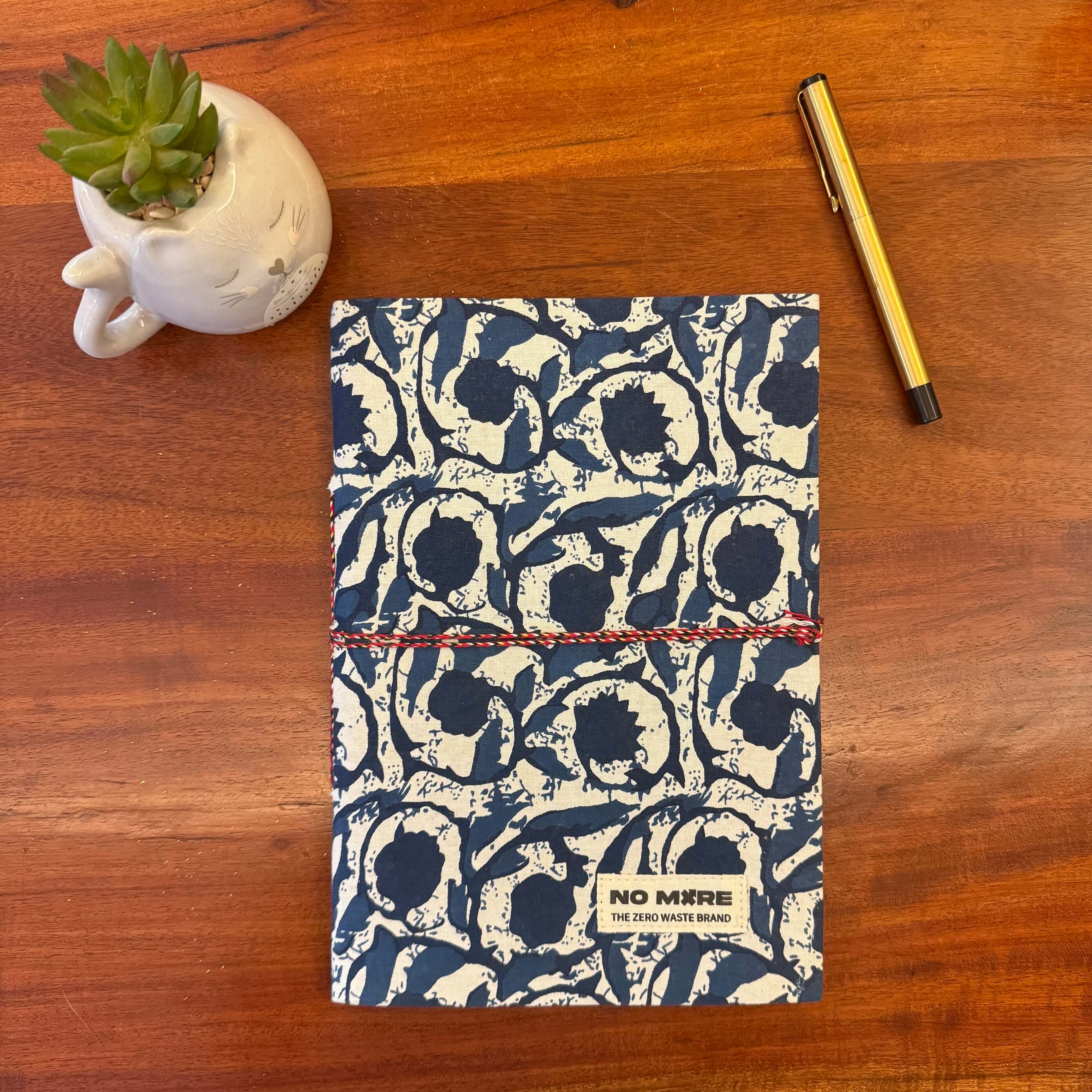 305.4 HANDMADE PAPER NOTEBOOK