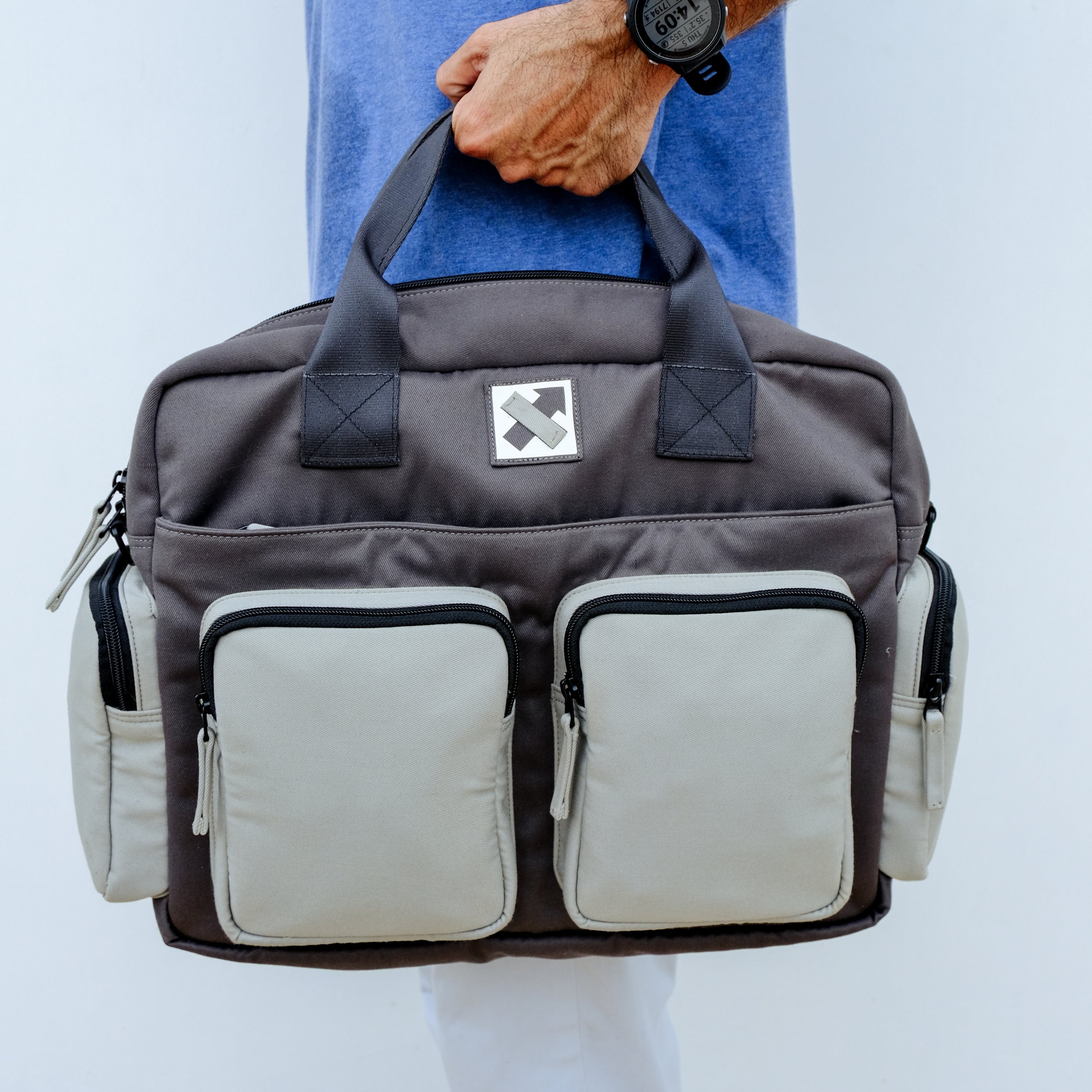 TWIN POCKET 295.11 LAPTOP MESSENGER BAG