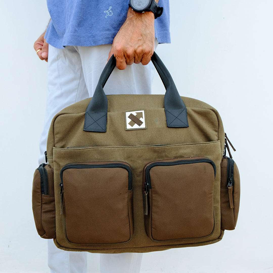 TWIN POCKET 295.9 LAPTOP MESSENGER BAG