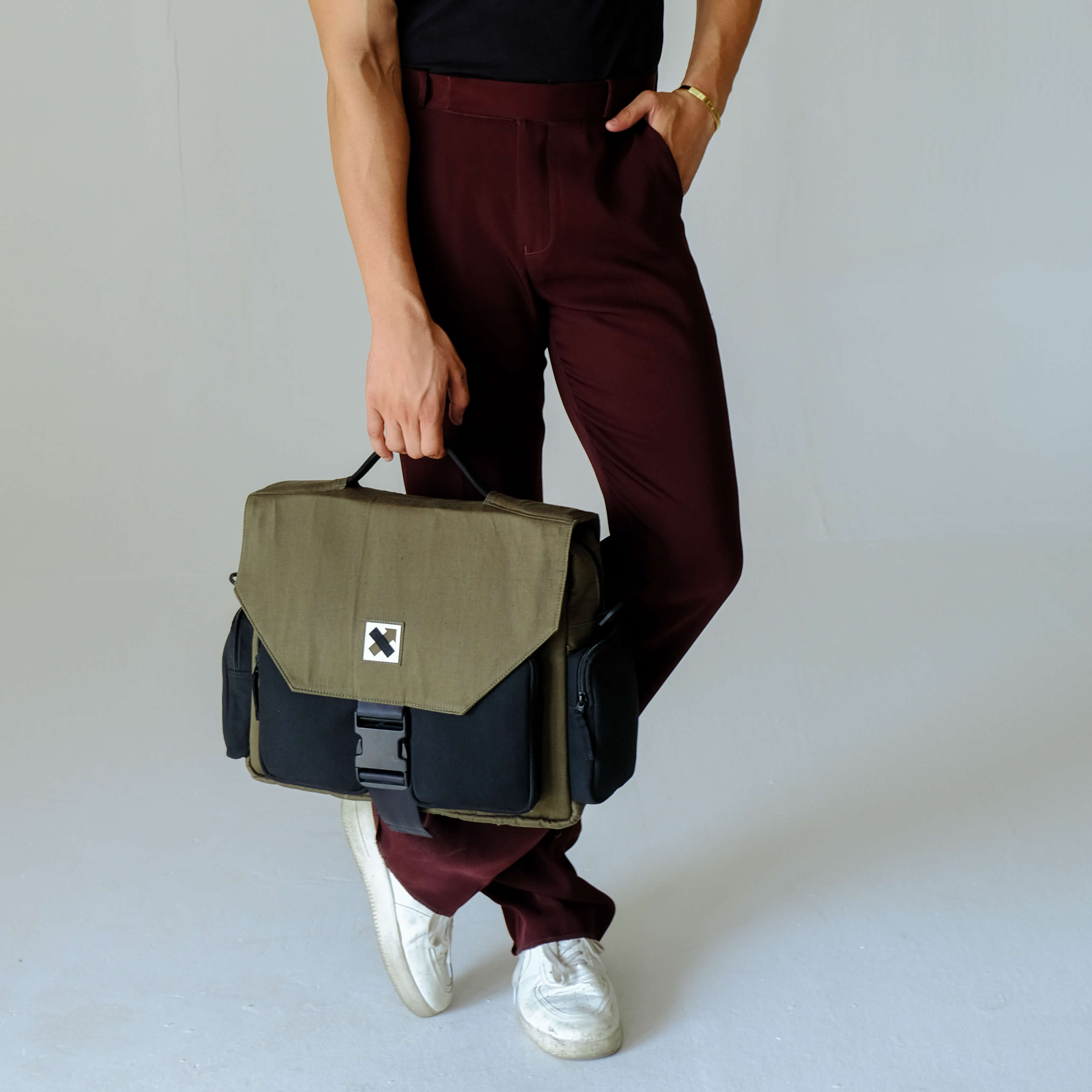 EXECUTIVE 294.3 LAPTOP MESSENGER BAG