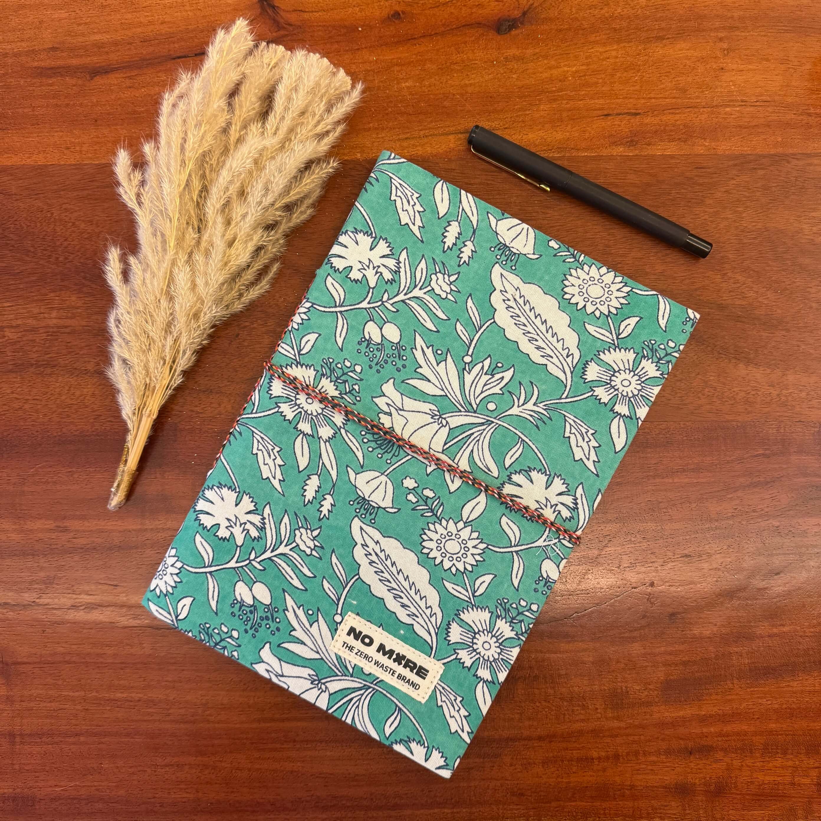 305.1 HANDMADE PAPER NOTEBOOK