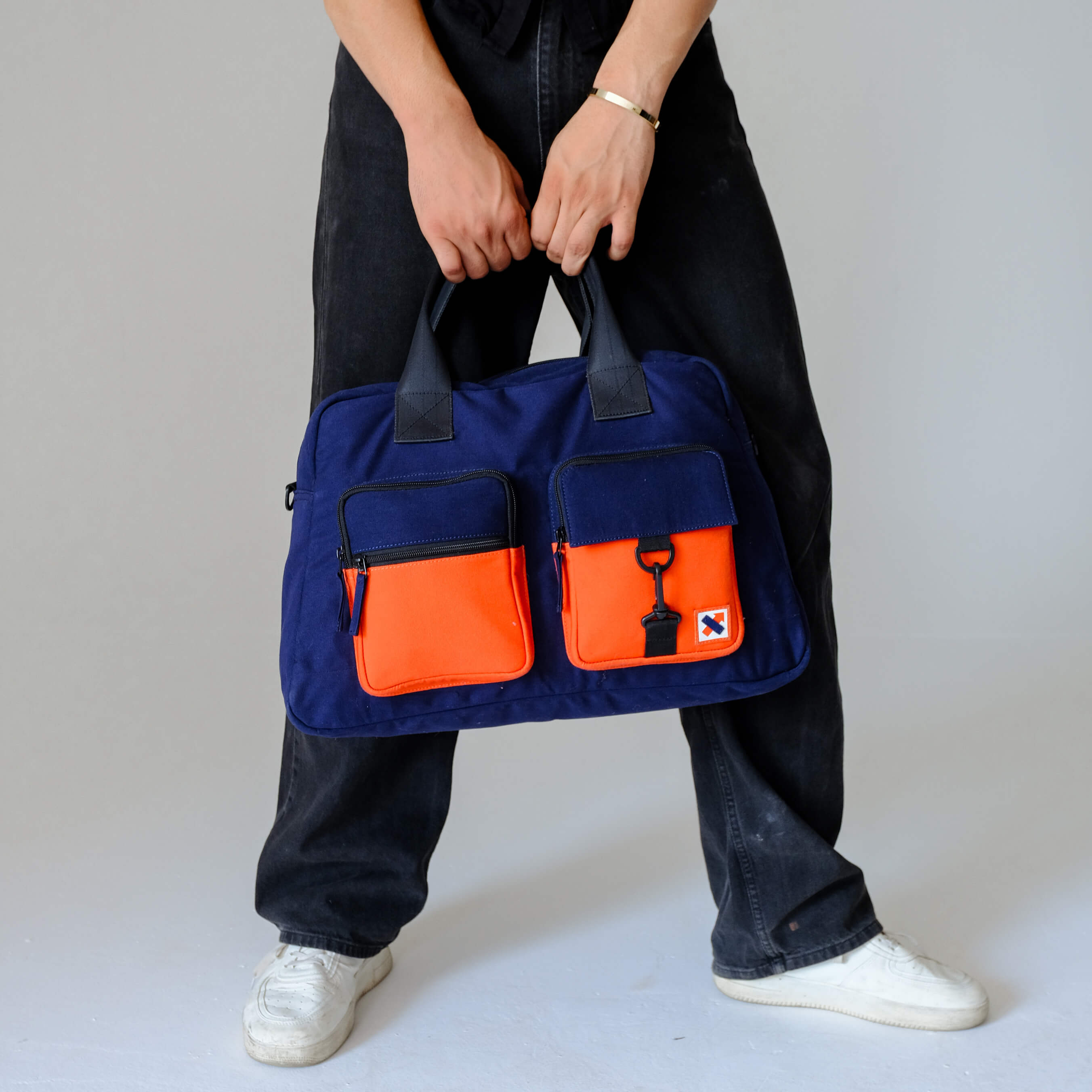 TWIN POCKET 303.6 GYM DUFFLE